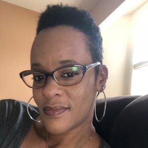 Meet your Posher, Latishia
